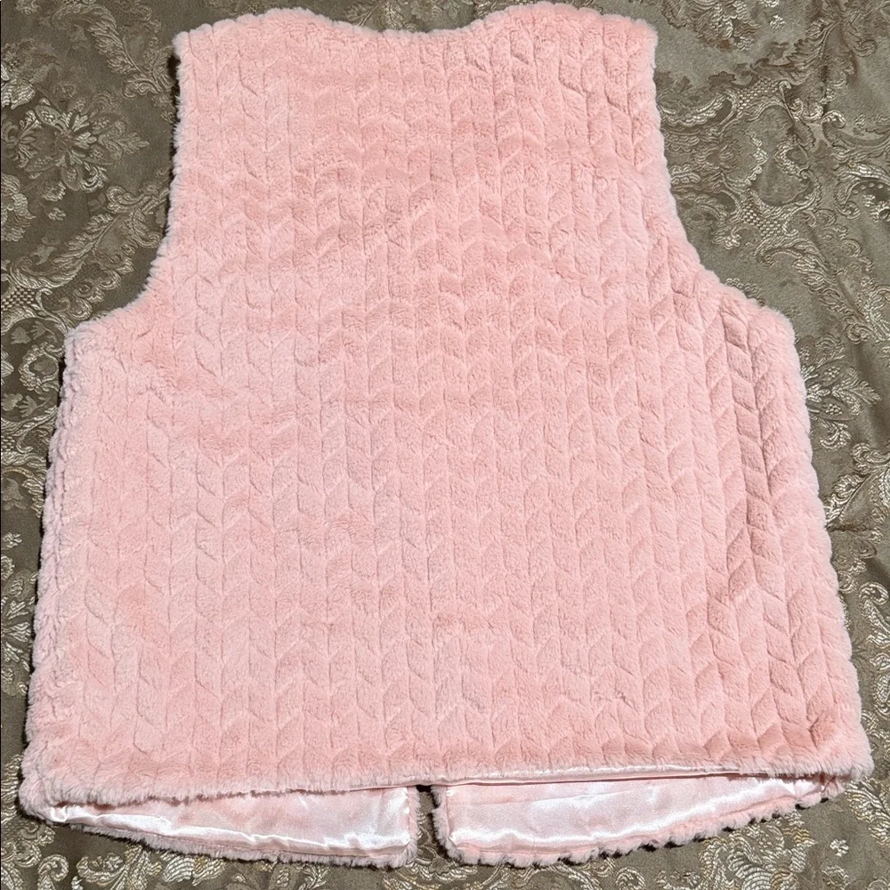 Adorable Pink Faux Fur Vest for Kids - Picture 2 of 2